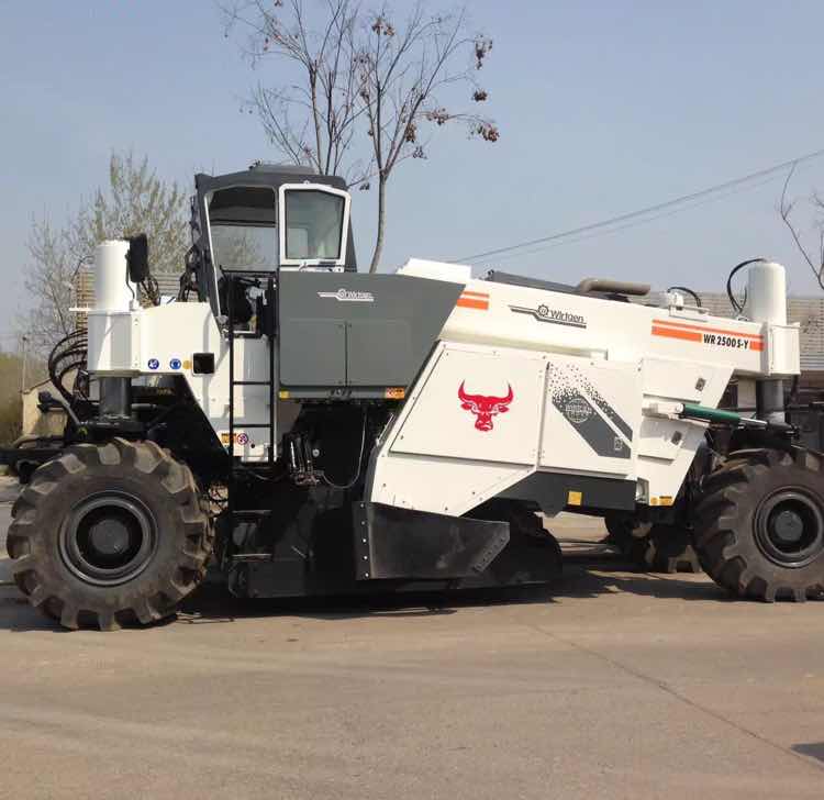 為什么工程團隊都會選擇冷再生機租賃？