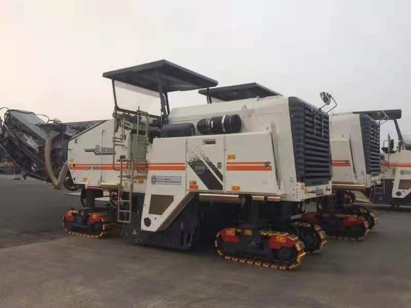 路面冷再生機租賃的組成和工作原理！